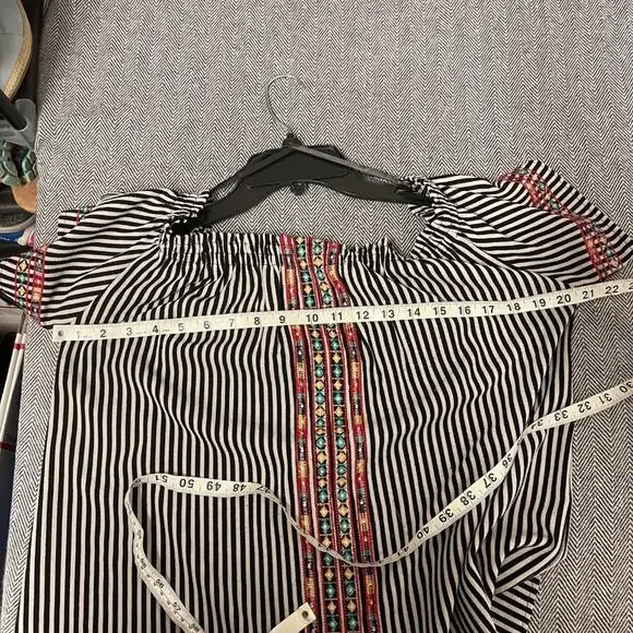 ANTHROPOLOGIE - THML - Stripe and Floral Off the Shoulder Blouse - Picture 5 of 5